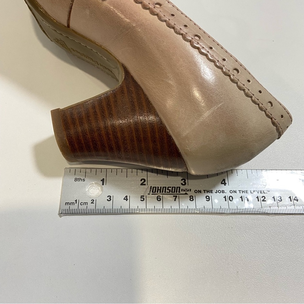 Hush Puppies Mary Jane Leather Brogue Pumps Nude Pink Size 6 Medium oldies heels - Picture 14 of 16